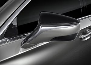 Lexus LS500h AWD 2020 года  (WW)